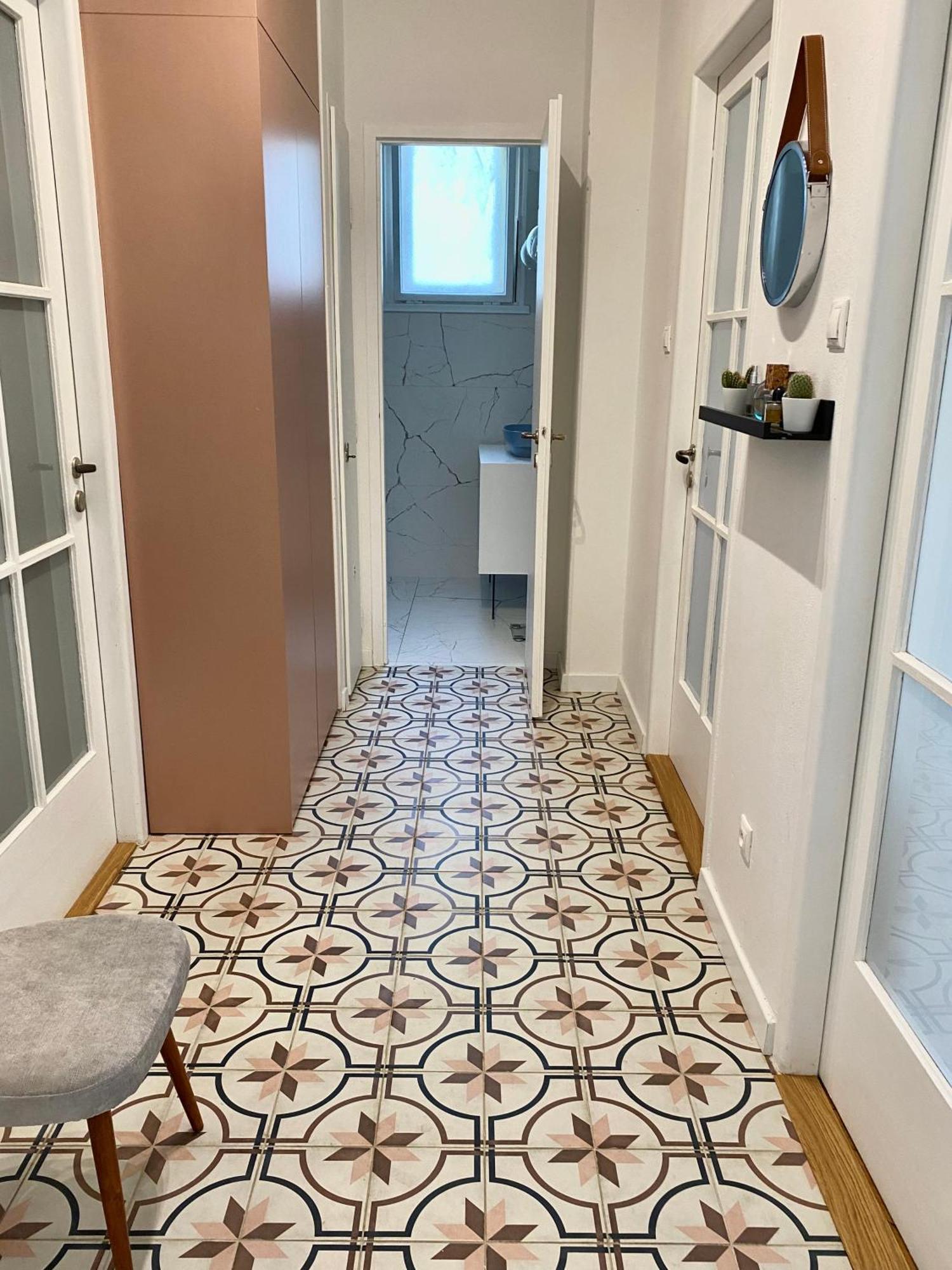 Franakrala Apartment In Old Town Close To Presidential Palace Bratislava Eksteriør billede